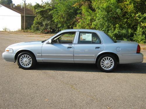 Mercury Grand Marquis 2009 photo 1