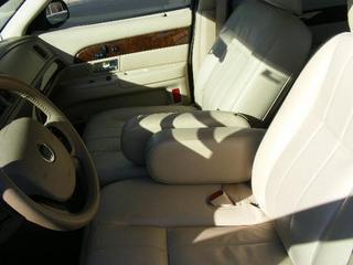 Mercury Grand Marquis 2009 photo 2