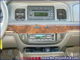 Mercury Grand Marquis 2009 photo 2