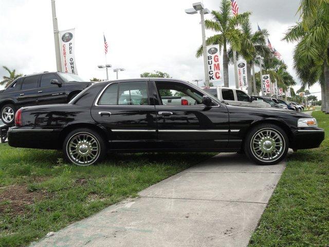 Mercury Grand Marquis 2009 photo 1