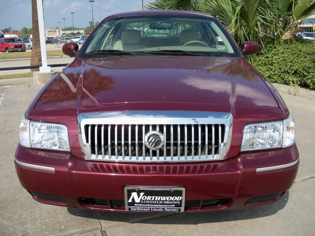 Mercury Grand Marquis 2010 photo 1