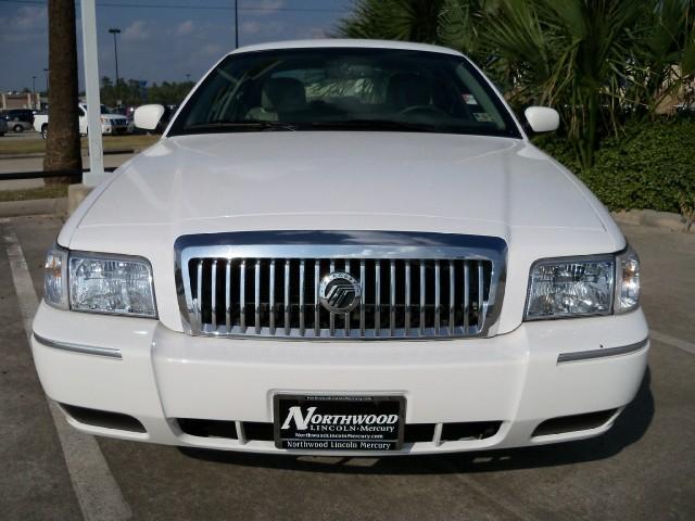 Mercury Grand Marquis 2010 photo 1