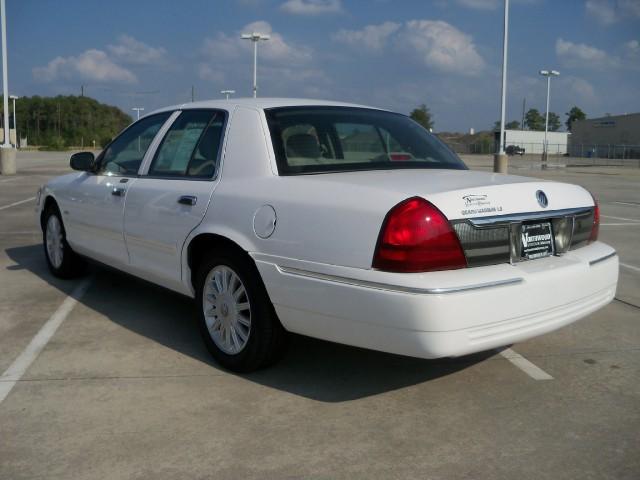 Mercury Grand Marquis 2010 photo 5