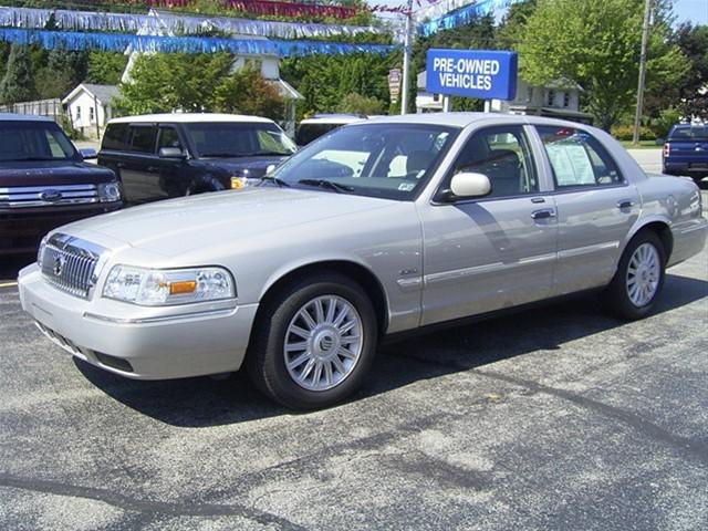 Mercury Grand Marquis Touring W/nav.sys Sedan