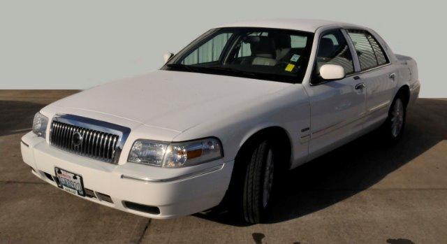 Mercury Grand Marquis 2011 photo 4