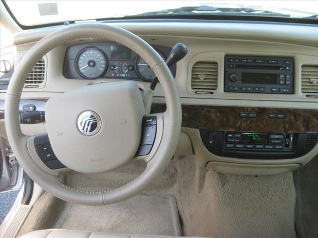 Mercury Grand Marquis 2011 photo 5