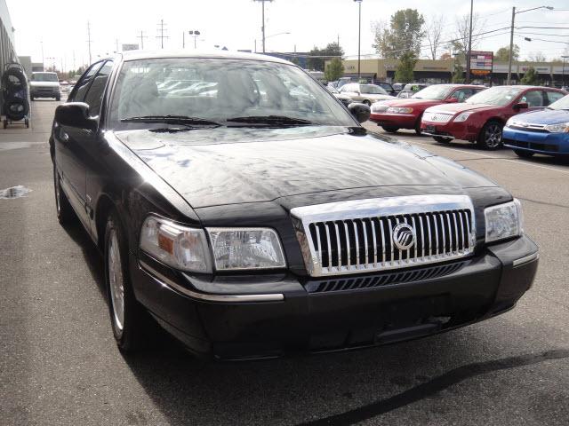 Mercury Grand Marquis 2011 photo 4