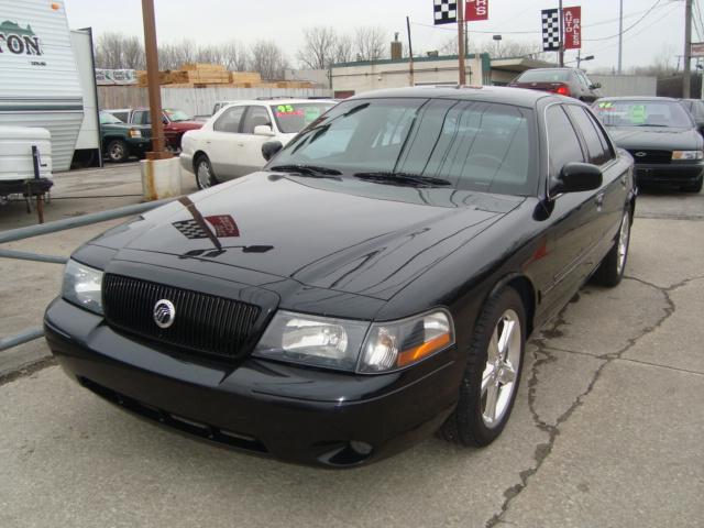 Mercury Marauder 2003 photo 3