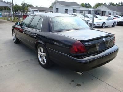 Mercury Marauder 2003 photo 2