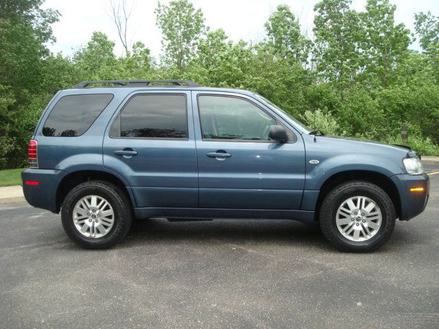 Mercury Mariner 4DR SDN S AT SUV