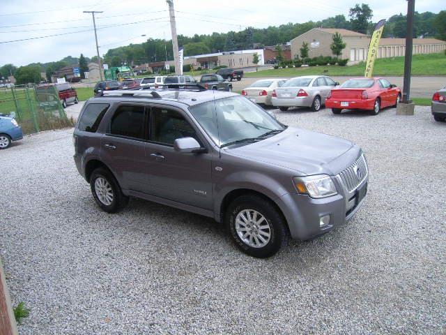 Mercury Mariner CXL Front-wheel Drive SUV