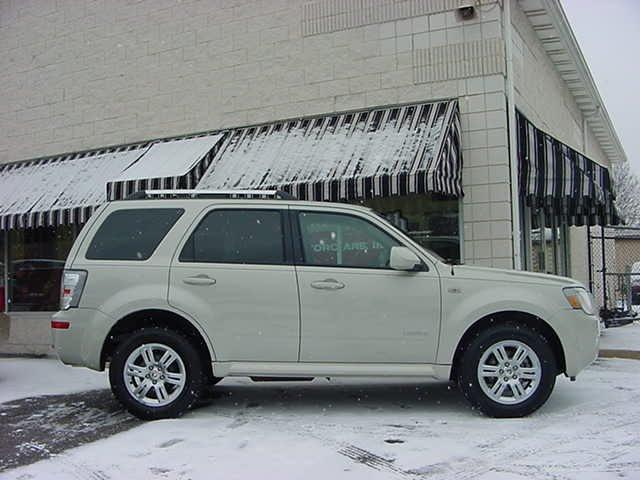 Mercury Mariner 22 Sport Utility