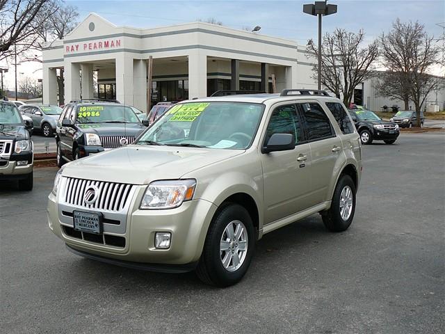 Mercury Mariner Bucket Lift Sport Utility