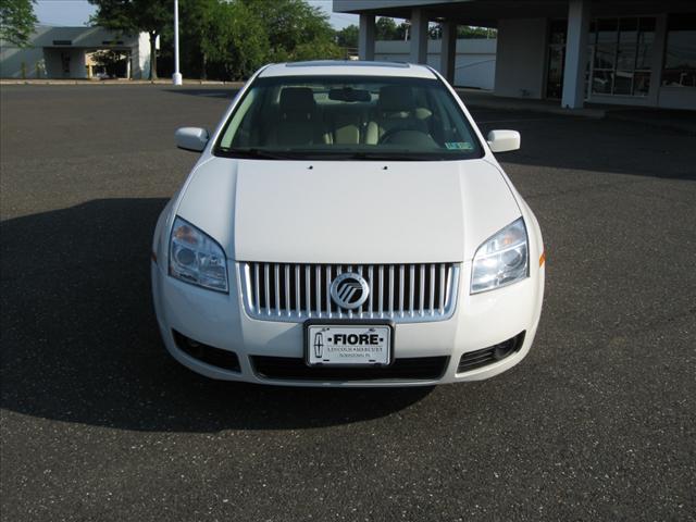 Mercury Milan Wagon RWD Sedan