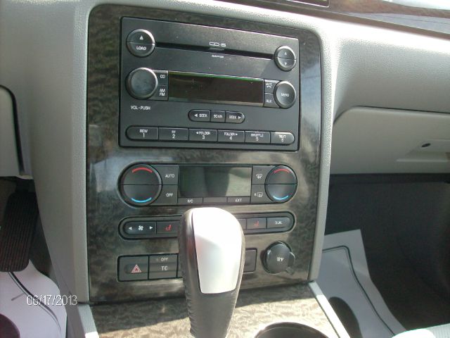 Mercury Montego 2005 photo 1