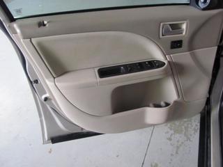 Mercury Montego 2005 photo 2