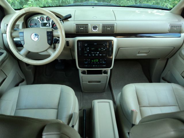 Mercury Monterey 2004 photo 16