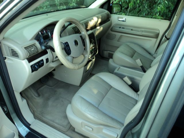 Mercury Monterey 2004 photo 5