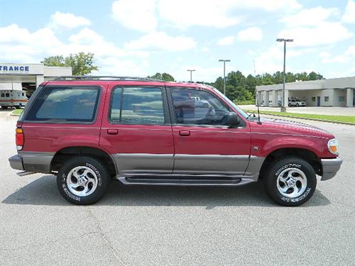 Mercury Mountaineer 1997 photo 1