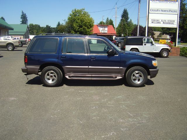 Mercury Mountaineer 1997 photo 1