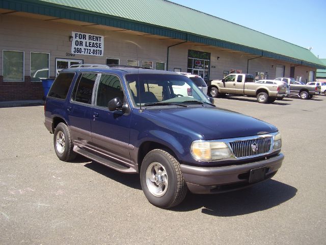 Mercury Mountaineer 1997 photo 2