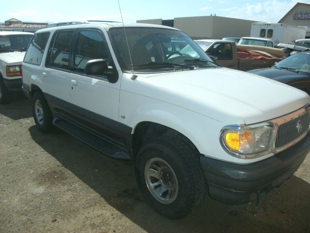 Mercury Mountaineer 1999 photo 2