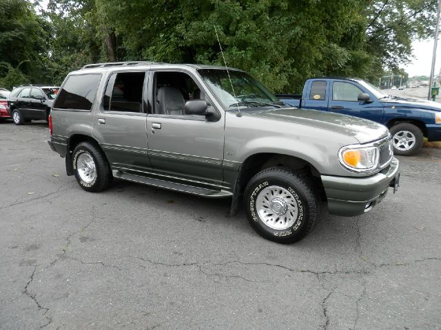 Mercury Mountaineer 2000 photo 4