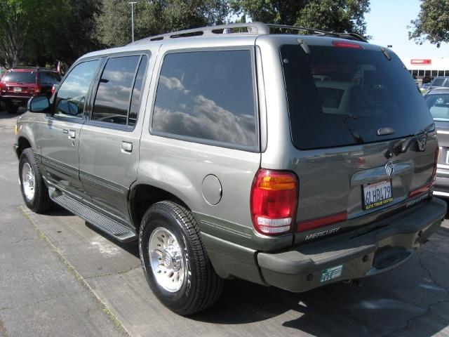 Mercury Mountaineer 2000 photo 5