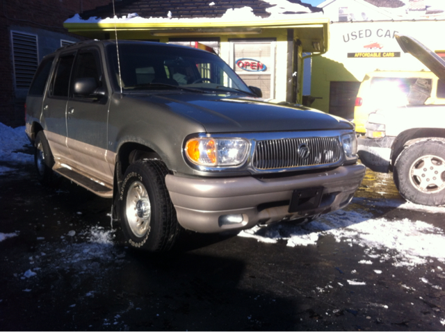 Mercury Mountaineer 2000 photo 4