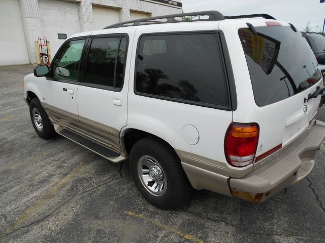 Mercury Mountaineer 2000 photo 11