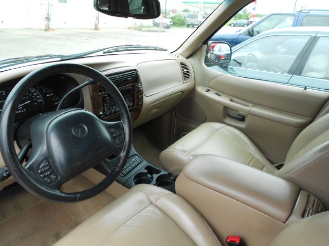 Mercury Mountaineer 2000 photo 3