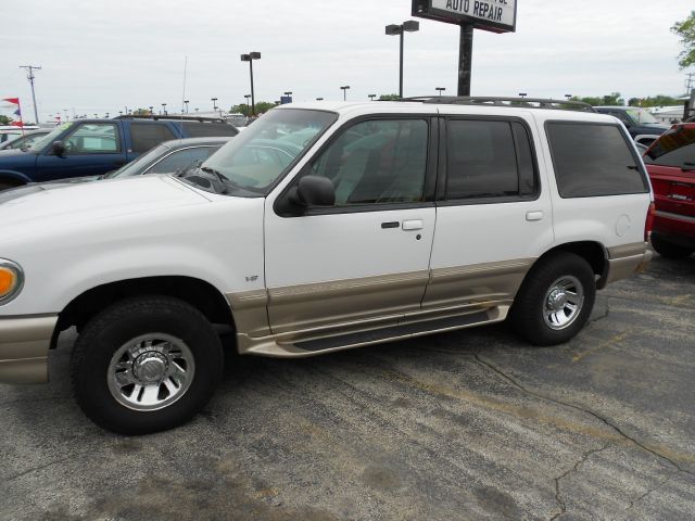 Mercury Mountaineer 2000 photo 8