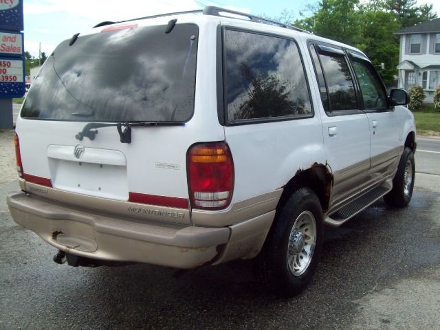 Mercury Mountaineer 2000 photo 10