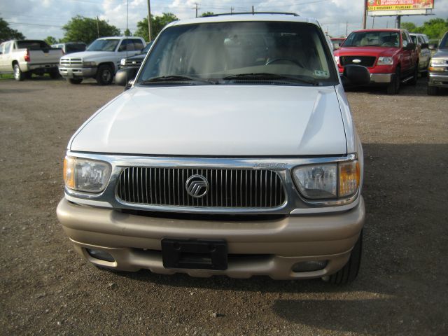 Mercury Mountaineer 2001 photo 1