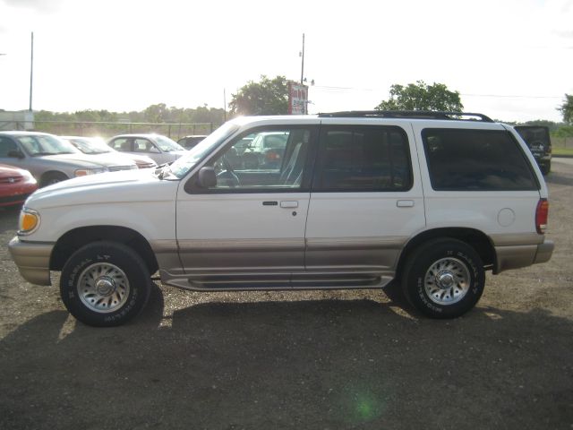 Mercury Mountaineer 2001 photo 11