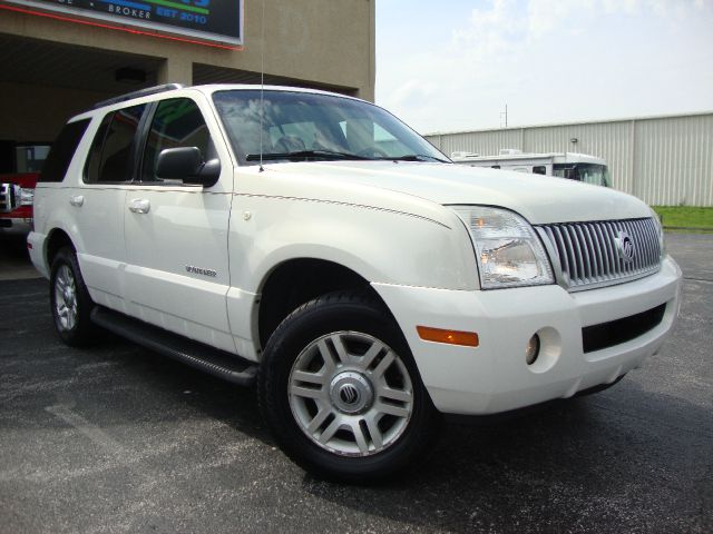 Mercury Mountaineer 2002 photo 17