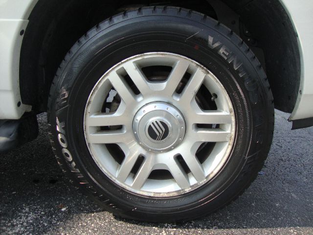 Mercury Mountaineer 2002 photo 22