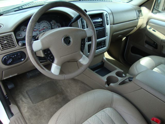 Mercury Mountaineer 2002 photo 31