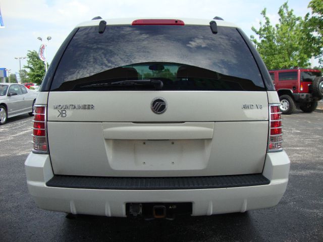 Mercury Mountaineer 2002 photo 42