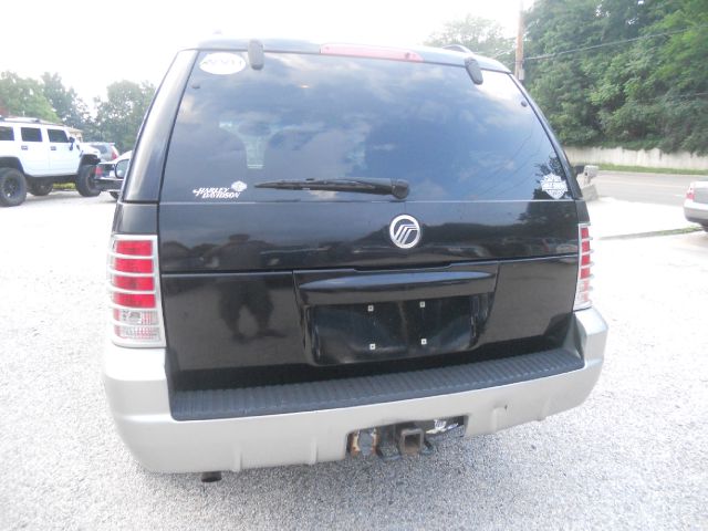 Mercury Mountaineer 2002 photo 1