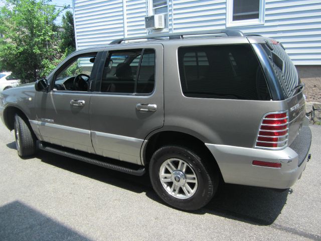 Mercury Mountaineer 2002 photo 11