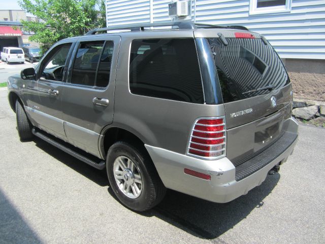 Mercury Mountaineer 2002 photo 12