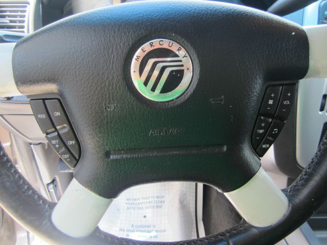 Mercury Mountaineer 2002 photo 22