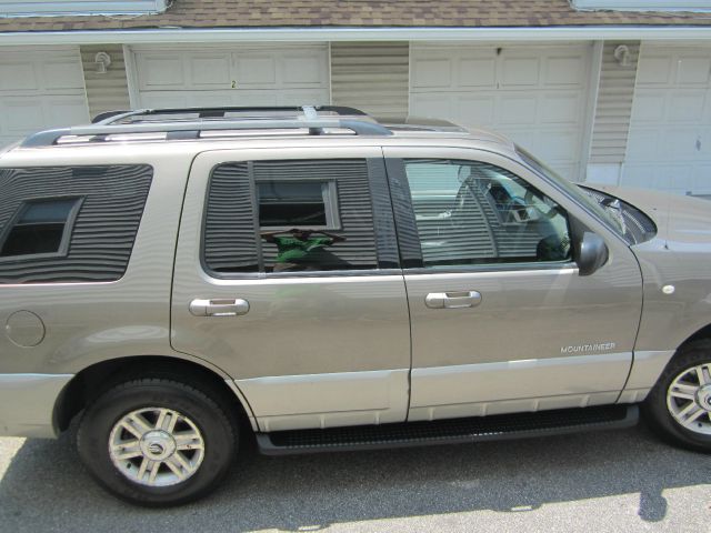 Mercury Mountaineer 2002 photo 58