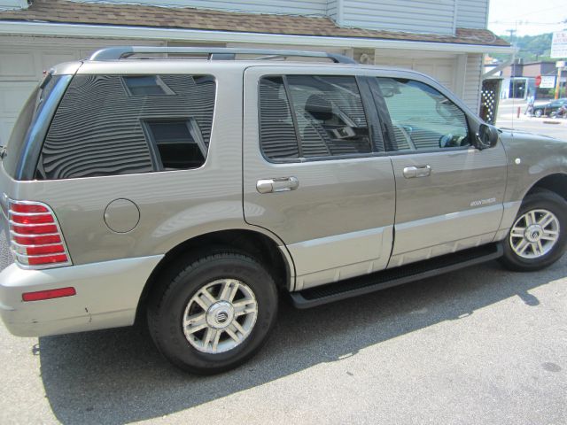 Mercury Mountaineer 2002 photo 61