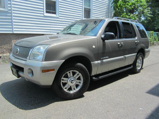 Mercury Mountaineer 2002 photo 7