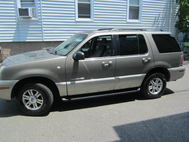 Mercury Mountaineer 2002 photo 9