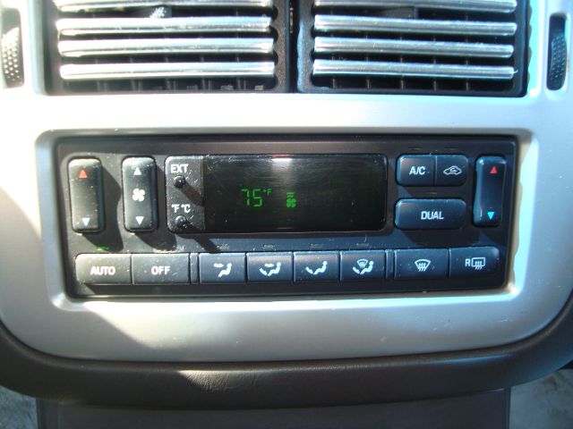 Mercury Mountaineer 2002 photo 22