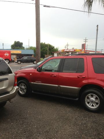 Mercury Mountaineer 2002 photo 3