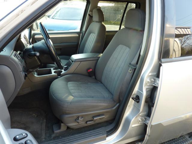 Mercury Mountaineer 2002 photo 1